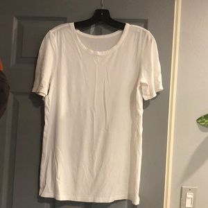 LULU LEMON t-shirt